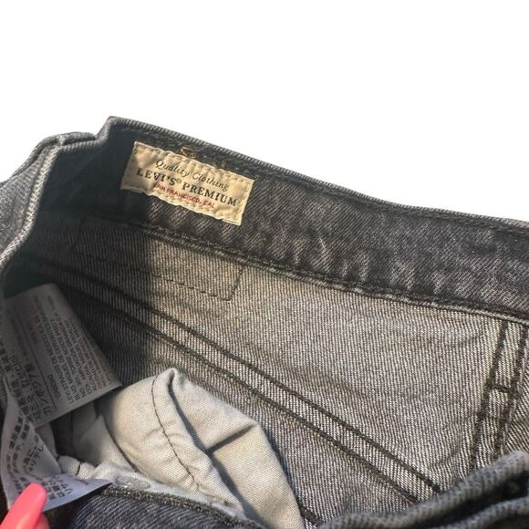 Levi’s Premium Fit Button Fly 501 Faded washed Black Ankle High Rise size 27 - Picture 6 of 12
